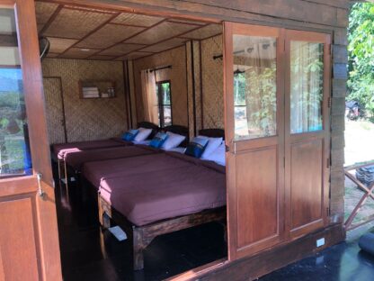Chiang Mai Elephant home - Teak wood House - Maewang - Bedroom